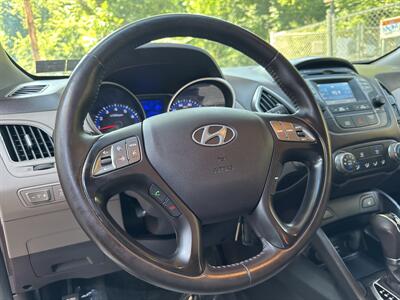 2015 Hyundai TUCSON SE   - Photo 22 - Pittsburgh, PA 15226