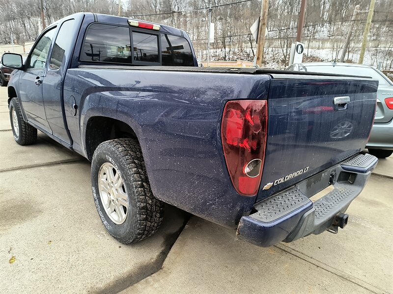 2012 Chevrolet Colorado LT - Photo 2 - Pittsburgh, PA 15226
