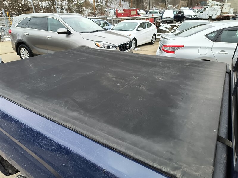 2012 Chevrolet Colorado LT - Photo 11 - Pittsburgh, PA 15226