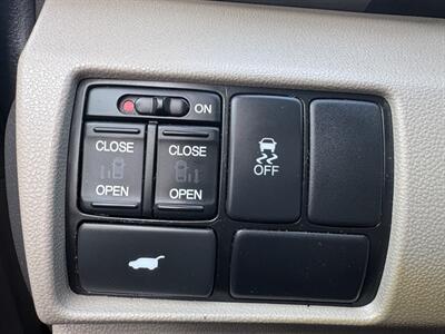 2011 Honda Odyssey EX-L   - Photo 18 - Pittsburgh, PA 15226