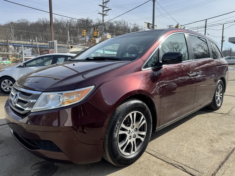 2011 Honda Odyssey EX-L   - Photo 1 - Pittsburgh, PA 15226