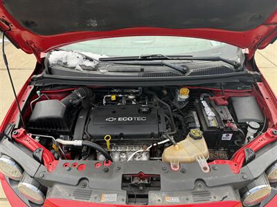 2015 Chevrolet Sonic LT Auto   - Photo 10 - Pittsburgh, PA 15226