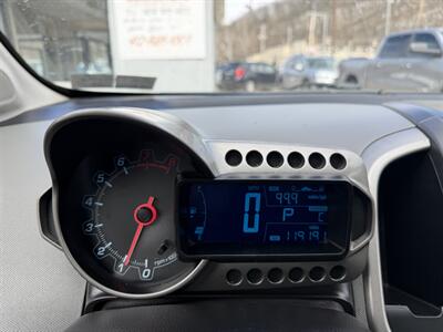 2015 Chevrolet Sonic LT Auto   - Photo 18 - Pittsburgh, PA 15226