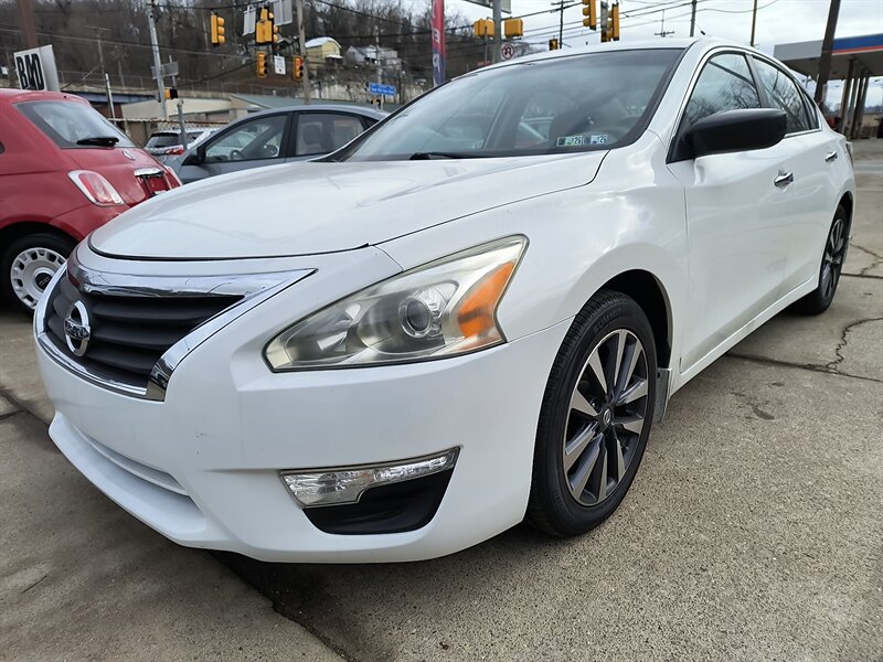 2015 Nissan Altima 2.5 S   - Photo 1 - Pittsburgh, PA 15226