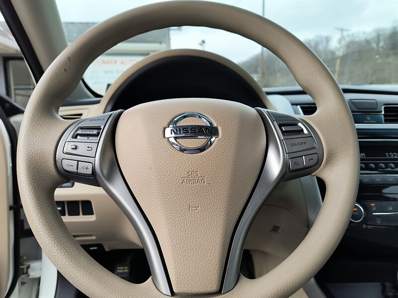 2015 Nissan Altima 2.5 S - Photo 19 - Pittsburgh, PA 15226