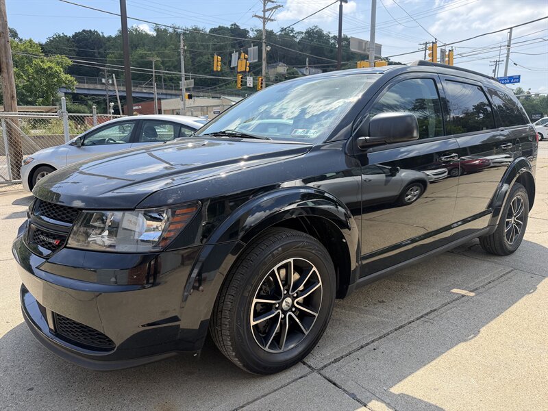 2018 Dodge Journey SE   - Photo 1 - Pittsburgh, PA 15226