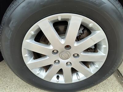 2014 Chrysler Town & Country Touring   - Photo 17 - Pittsburgh, PA 15226