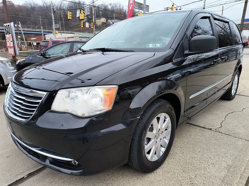 2014 Chrysler Town & Country Touring