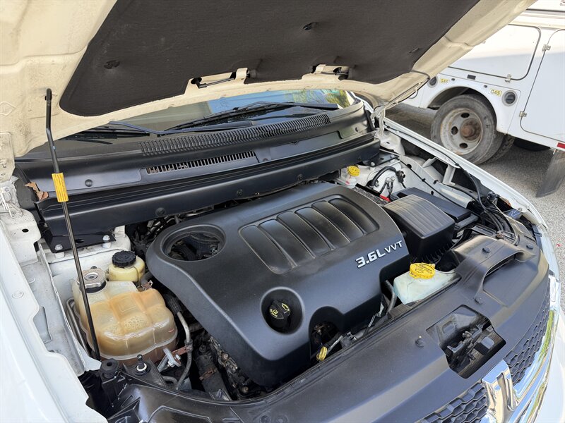 2013 Dodge Journey Crew - Photo 15 - Pittsburgh, PA 15226
