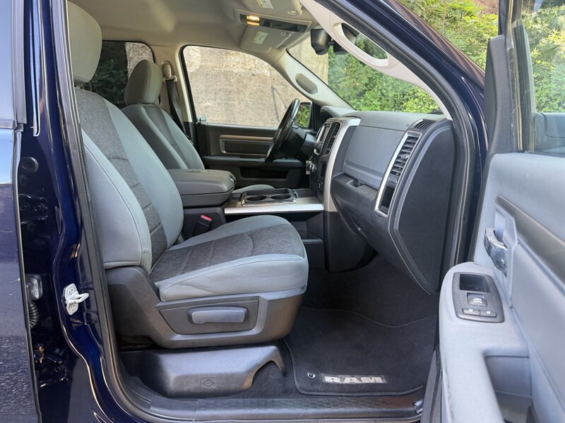 2013 RAM 1500 SLT - Photo 41 - Pittsburgh, PA 15226