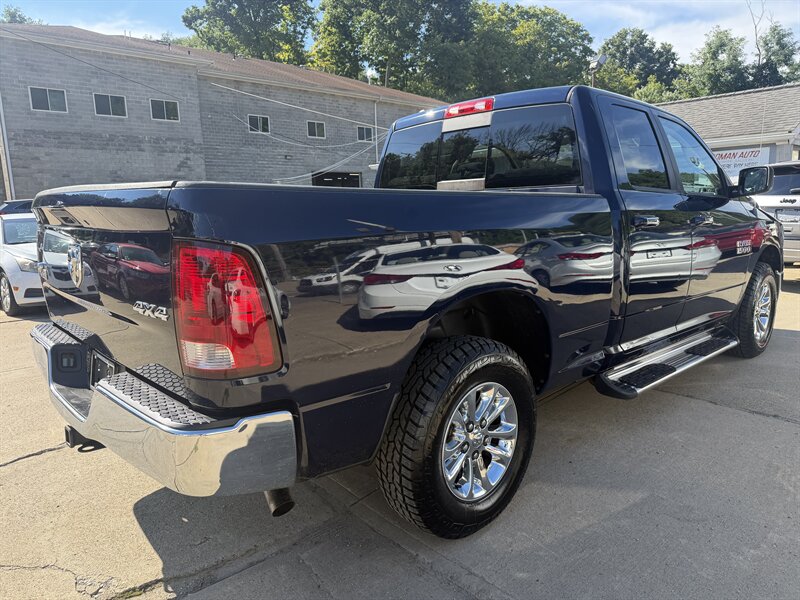 2013 RAM 1500 SLT - Photo 4 - Pittsburgh, PA 15226