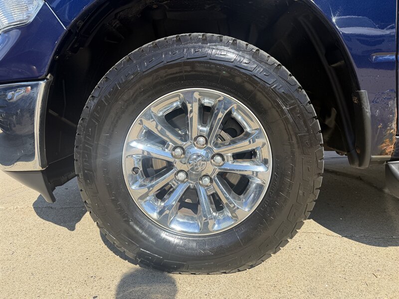 2013 RAM 1500 SLT - Photo 10 - Pittsburgh, PA 15226
