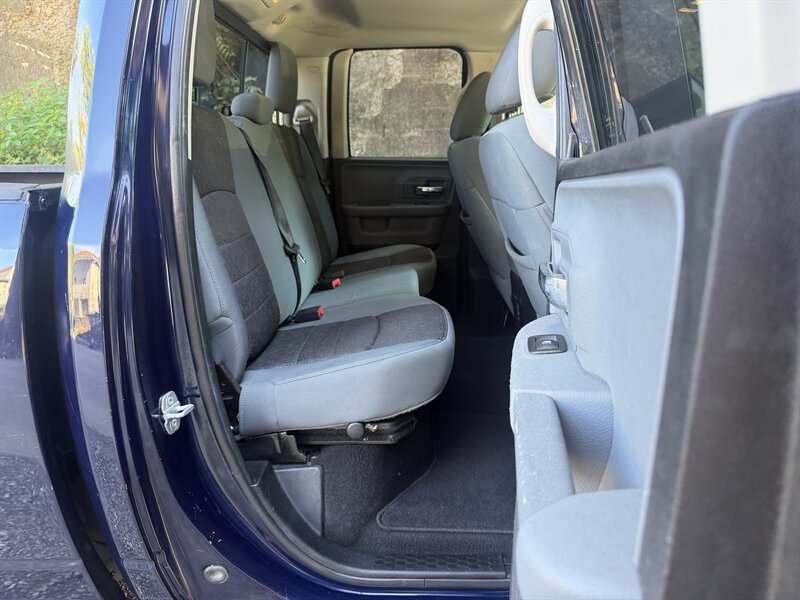 2013 RAM 1500 SLT - Photo 44 - Pittsburgh, PA 15226