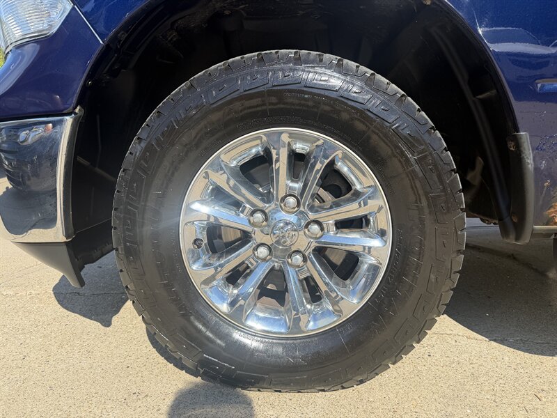 2013 RAM 1500 SLT - Photo 11 - Pittsburgh, PA 15226