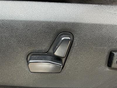 2014 Dodge Grand Caravan SXT   - Photo 18 - Pittsburgh, PA 15226