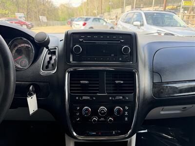 2014 Dodge Grand Caravan SXT   - Photo 22 - Pittsburgh, PA 15226