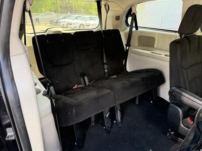 2014 Dodge Grand Caravan SXT   - Photo 32 - Pittsburgh, PA 15226