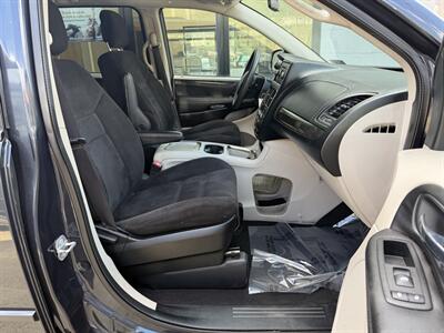 2014 Dodge Grand Caravan SXT   - Photo 28 - Pittsburgh, PA 15226