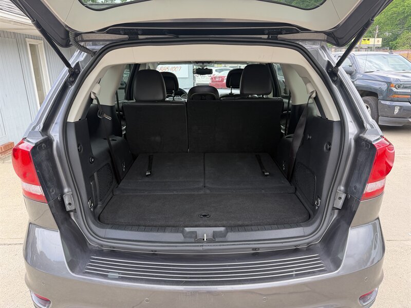 2014 Dodge Journey R/T - Photo 37 - Pittsburgh, PA 15226