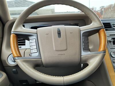 2009 Lincoln Navigator - Photo 19 - Pittsburgh, PA 15226