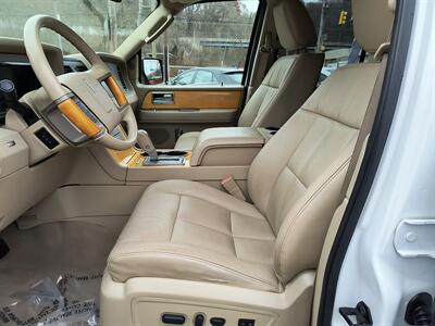 2009 Lincoln Navigator - Photo 7 - Pittsburgh, PA 15226