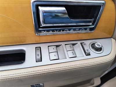 2009 Lincoln Navigator - Photo 22 - Pittsburgh, PA 15226