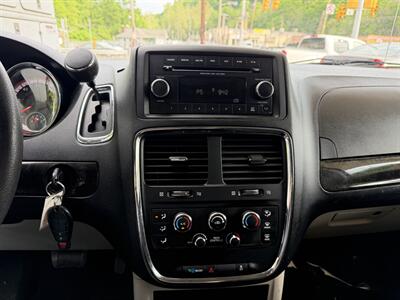 2013 Dodge Grand Caravan SE   - Photo 23 - Pittsburgh, PA 15226