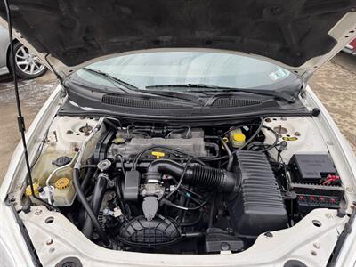 2004 Chrysler Sebring   - Photo 11 - Pittsburgh, PA 15226