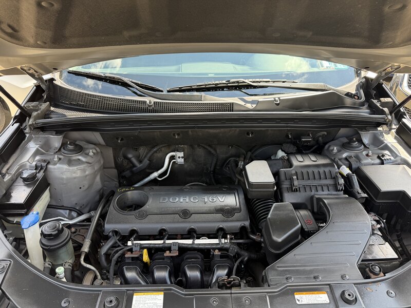 2011 Kia Sorento LX - Photo 11 - Pittsburgh, PA 15226