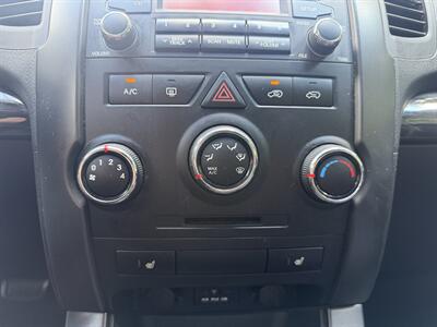 2011 Kia Sorento LX - Photo 25 - Pittsburgh, PA 15226