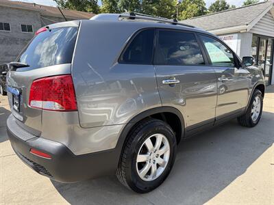 2011 Kia Sorento LX - Photo 4 - Pittsburgh, PA 15226