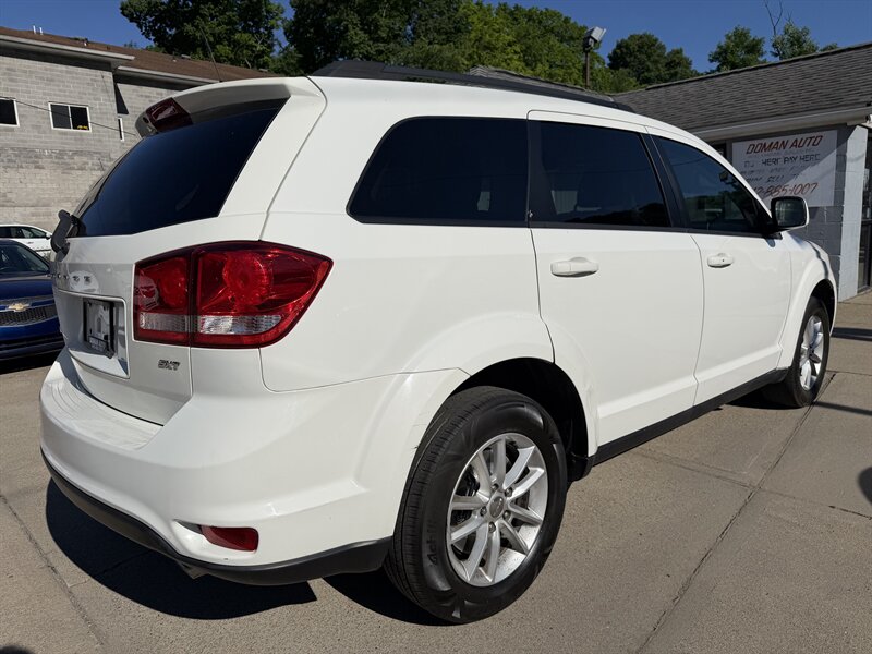2015 Dodge Journey SXT - Photo 5 - Pittsburgh, PA 15226