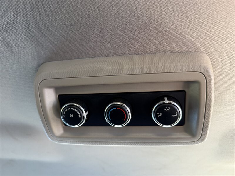 2015 Dodge Journey SXT - Photo 34 - Pittsburgh, PA 15226