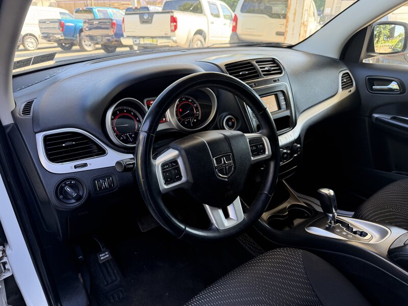 2015 Dodge Journey SXT - Photo 24 - Pittsburgh, PA 15226