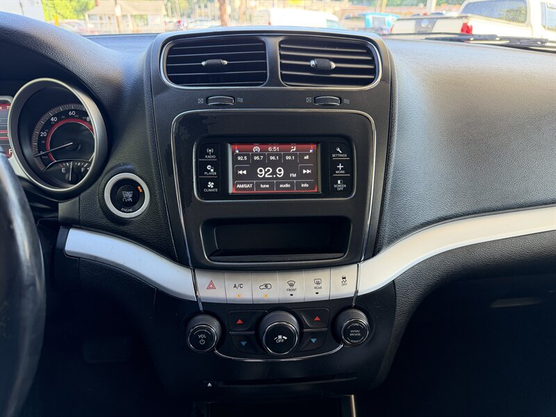 2015 Dodge Journey SXT - Photo 27 - Pittsburgh, PA 15226