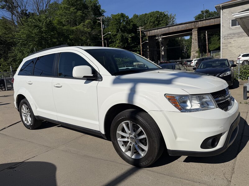 2015 Dodge Journey SXT - Photo 6 - Pittsburgh, PA 15226