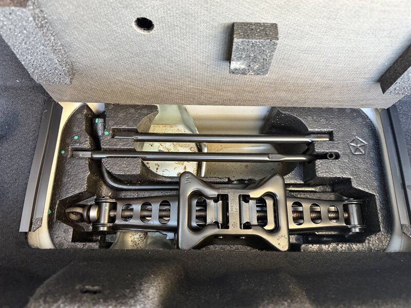 2015 Dodge Journey SXT - Photo 38 - Pittsburgh, PA 15226