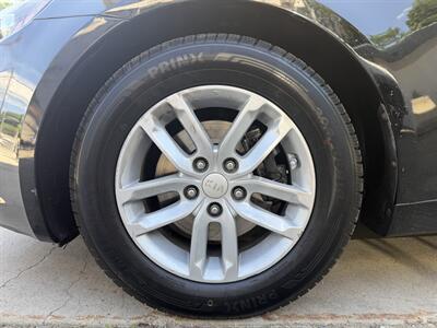 2012 Kia Optima LX - Photo 9 - Pittsburgh, PA 15226