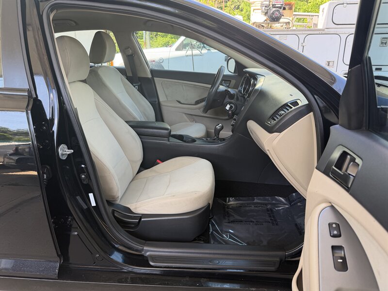 2012 Kia Optima LX - Photo 30 - Pittsburgh, PA 15226