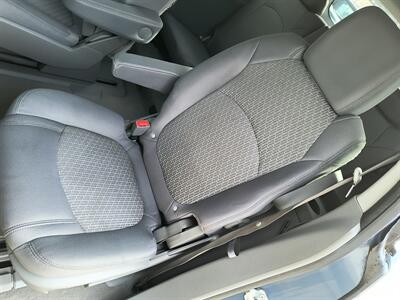 2012 Chevrolet Traverse LT   - Photo 10 - Pittsburgh, PA 15226