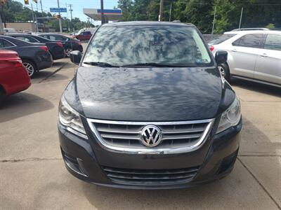 2011 Volkswagen Routan SE   - Photo 6 - Pittsburgh, PA 15226