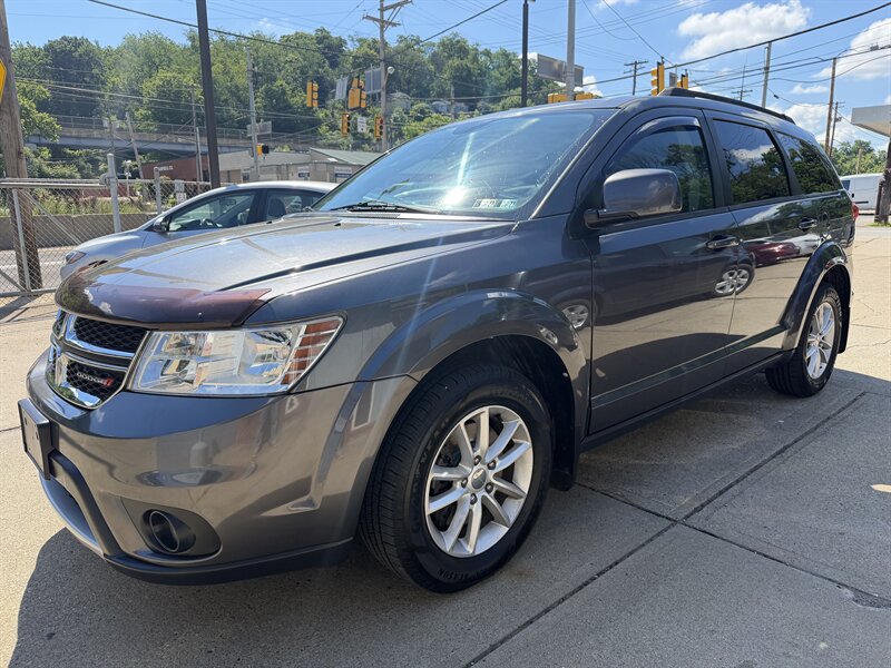 2015 Dodge Journey SXT   - Photo 1 - Pittsburgh, PA 15226
