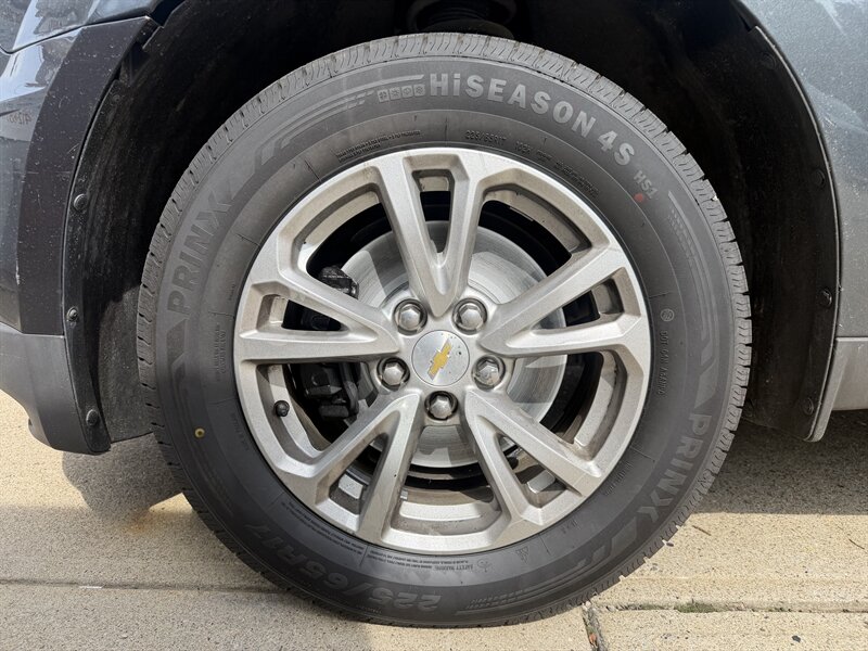 2017 Chevrolet Equinox LT - Photo 7 - Pittsburgh, PA 15226