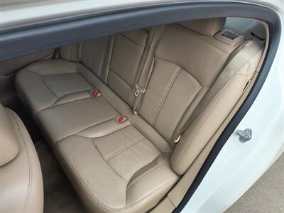 2011 Buick LaCrosse CXL   - Photo 10 - Pittsburgh, PA 15226