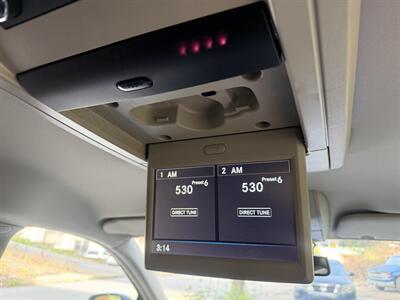 2015 Chrysler Town & Country Touring-L - Photo 38 - Pittsburgh, PA 15226