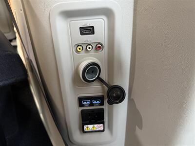 2015 Chrysler Town & Country Touring-L - Photo 35 - Pittsburgh, PA 15226
