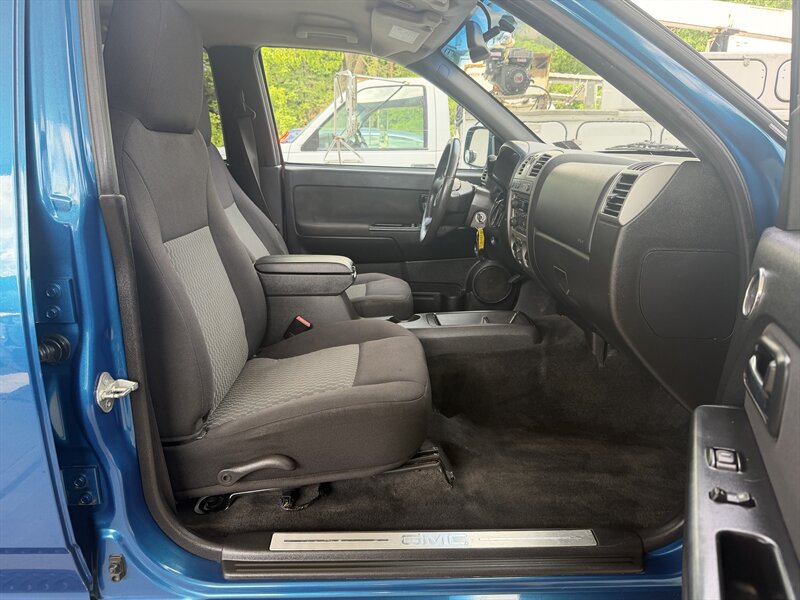 2011 GMC Canyon SLE-1 - Photo 35 - Pittsburgh, PA 15226