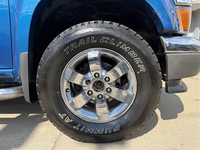 2011 GMC Canyon SLE-1 - Photo 13 - Pittsburgh, PA 15226