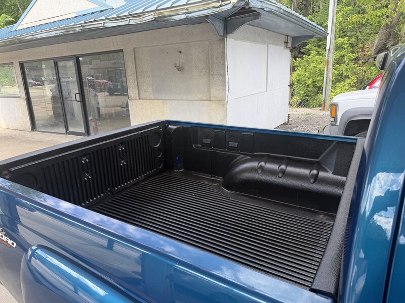 2011 GMC Canyon SLE-1 - Photo 41 - Pittsburgh, PA 15226