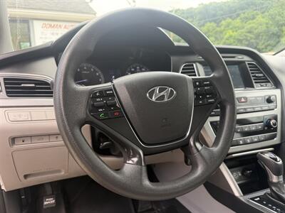 2017 Hyundai Sonata SE   - Photo 18 - Pittsburgh, PA 15226